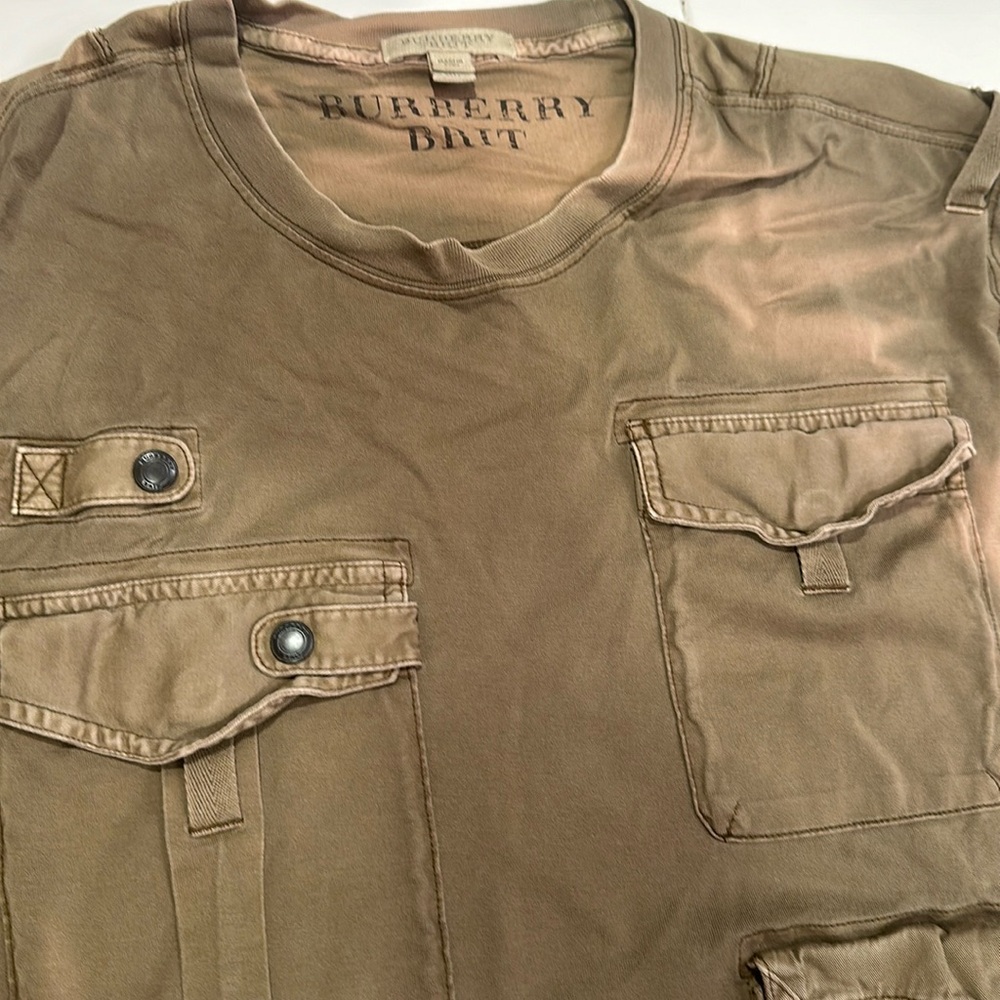 Burberry t-shirt with pockets in fade tan/brown